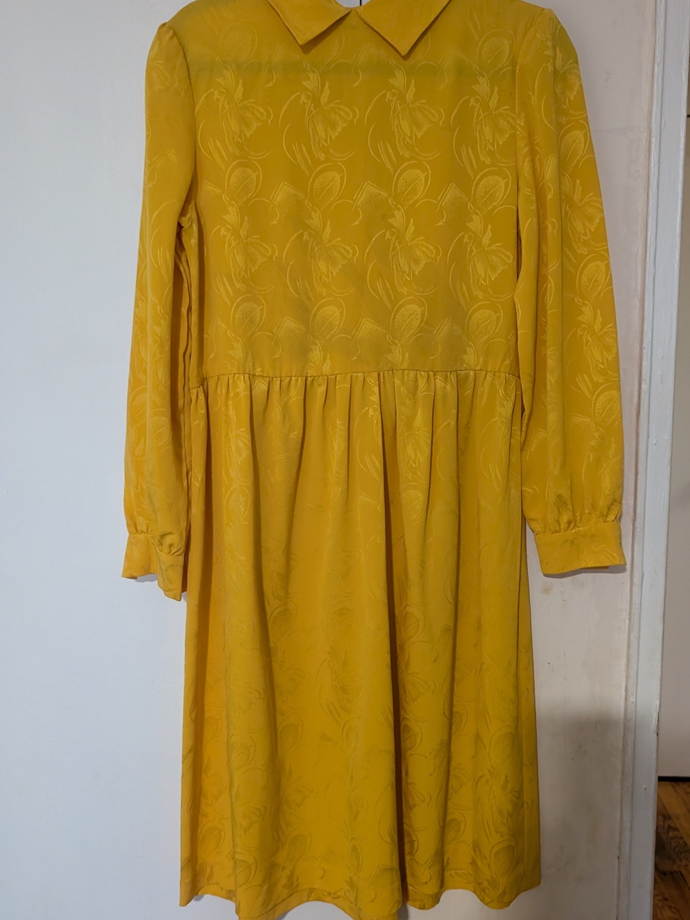 Girls' Yellow Collared Long-Sleeve Dress